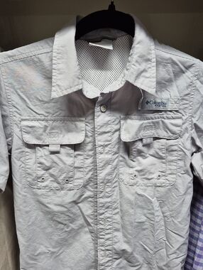 Columbia Light Gray Short-Sleeve Outdoor Button Shirt
